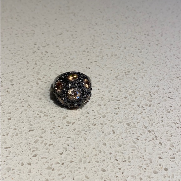 Grey gem ring - Picture 3 of 4